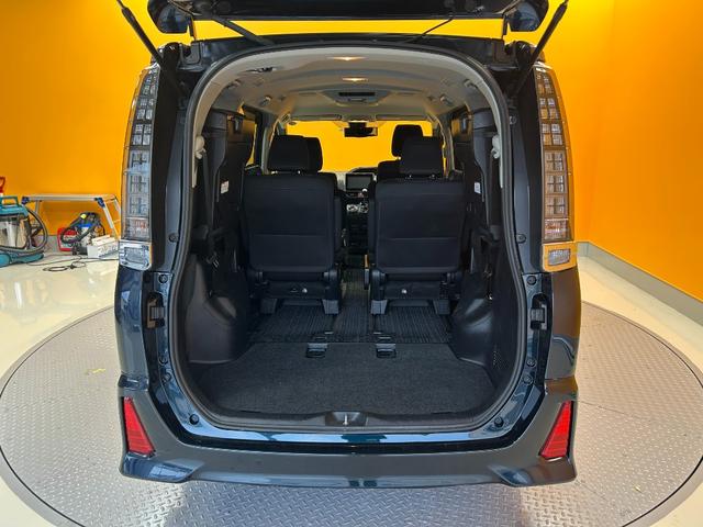 トヨタ ヴォクシー 44枚目