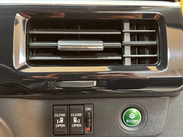 ホンダ ステップワゴンスパーダ 44枚目