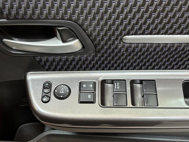 ホンダ ステップワゴンスパーダ 69枚目