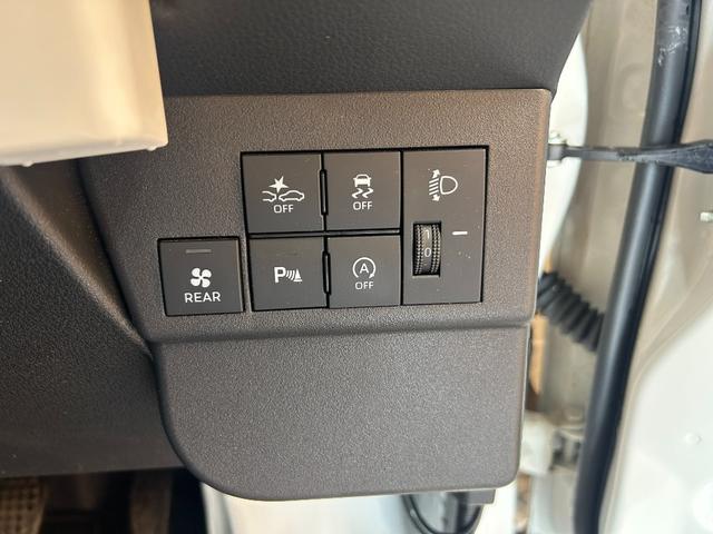 ダイハツ ハイゼットカーゴ 12枚目