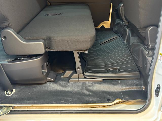 ダイハツ ハイゼットカーゴ 48枚目