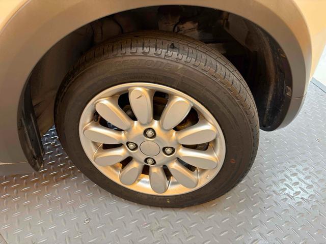 アルトラパン Ｘ　オーディオ　Ｂｌｕｅｔｏｏｔｈ　クリアランスソナー　レーンアシスト　衝突被害軽減システム　オートライト　スマートキー　アイドリングストップ　電動格納ミラー　ベンチシート　ＣＶＴ　ＥＳＣ　アルミホイール（21枚目）