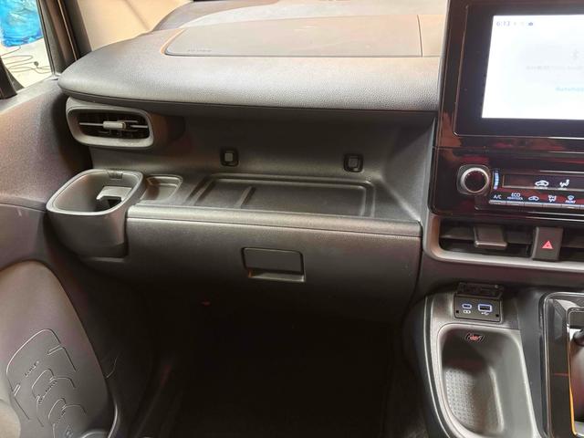 シエンタ ハイブリッドG 純正ディスプレイオーディオ コネクテッドナビ 全周囲カメラ ETC2.0 クリアランスソナー クルーズコントロール 衝突被害軽減システム 両側電動スライドドア オートハイビーム LEDヘッドランプ(36枚目)