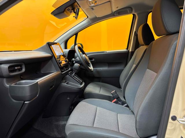 シエンタ ハイブリッドG 純正ディスプレイオーディオ コネクテッドナビ 全周囲カメラ ETC2.0 クリアランスソナー クルーズコントロール 衝突被害軽減システム 両側電動スライドドア オートハイビーム LEDヘッドランプ(46枚目)