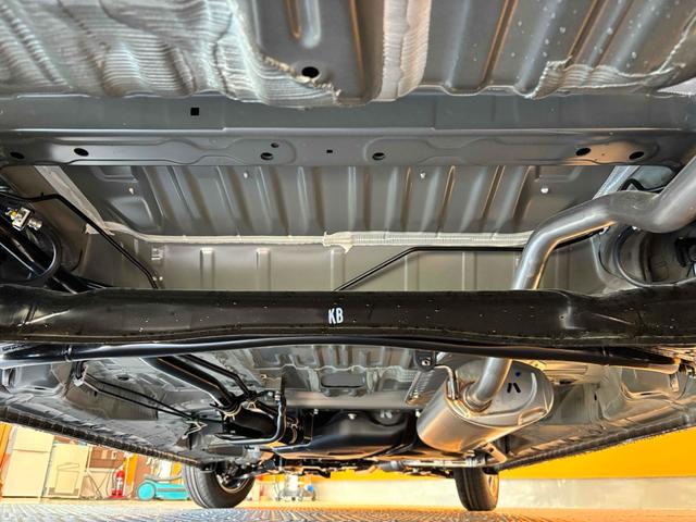 Ｎ－ＢＯＸカスタム ベースグレード　バックカメラ　両側スライド・片側電動　クリアランスソナー　オートクルーズコントロール　レーンアシスト　オートライト　スマートキー　アイドリングストップ　電動格納ミラー　シートヒーター　ＣＶＴ　ＥＳＣ（31枚目）