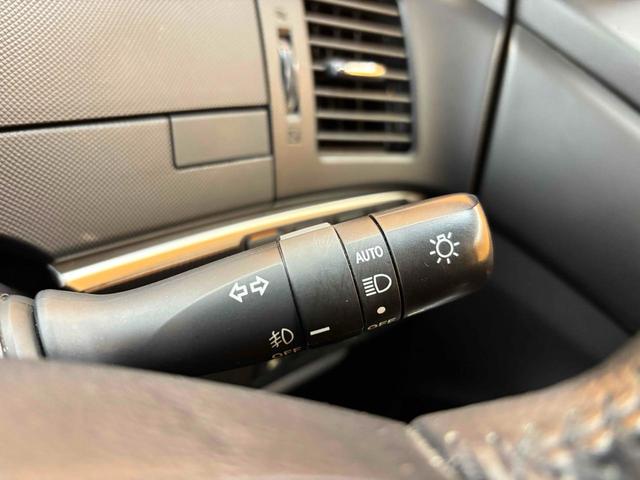 トヨタ エスティマハイブリッド 14枚目