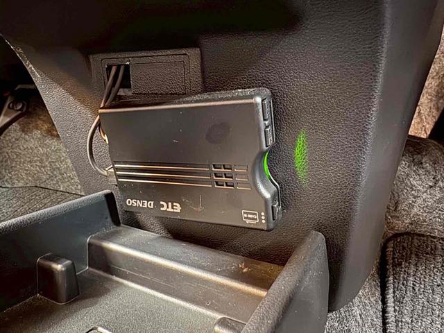 ダイハツ ミライース 6枚目