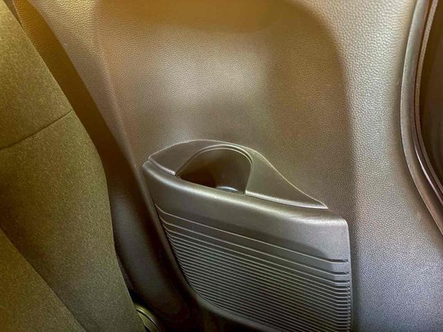 ホンダ N-BOXカスタム 39枚目