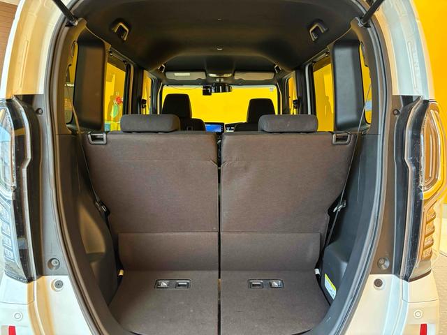 ホンダ N-BOXカスタム 20枚目