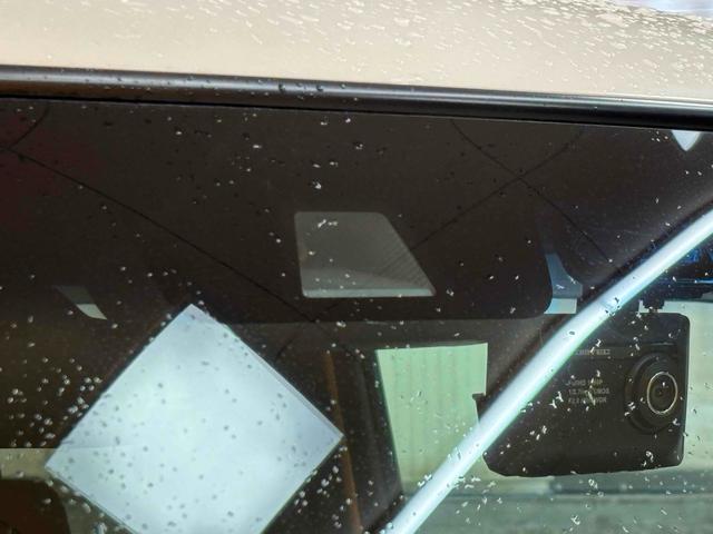 ホンダ N-BOXカスタム 25枚目