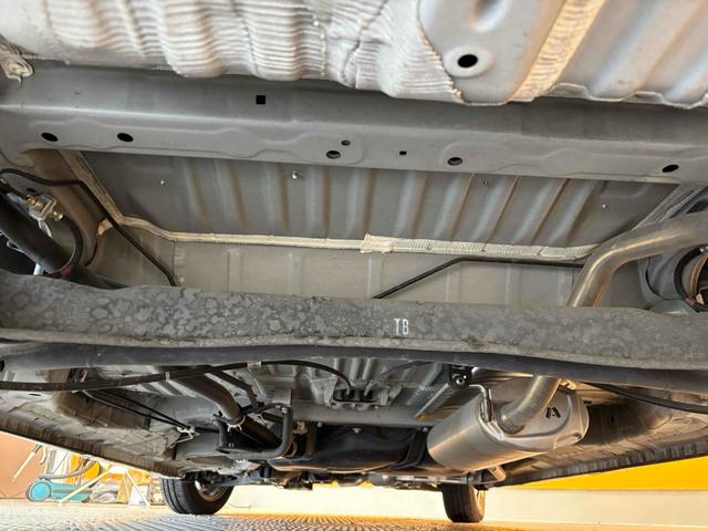 ホンダ N-BOXカスタム 31枚目