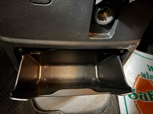 ホンダ N-BOXカスタム 57枚目