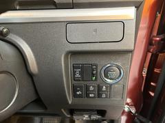 ��������Ӥ��Ƥ�������ǡ����󥸥�λ�ư����ǽ�������Ǥ����ץå��她�����ȤǤ��Τǥ��󥸥�λ�ư��ܥ���򲡤������Ǥ� 4