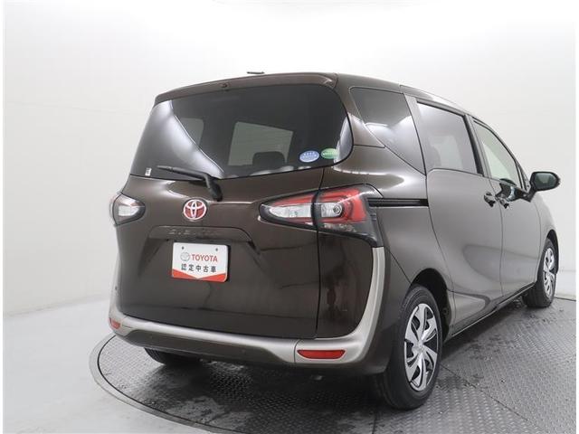 シエンタ G クエロ メモリーナビ LEDライト バックカメラ 3列シート ETC スマートキー 衝突被害軽減システム 記録簿(4枚目)