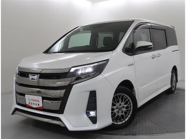 ノア ハイブリッドＳｉ　ダブルバイビー　フルセグ　メモリーナビ　ＤＶＤ再生　ミュージックプレイヤー接続可　後席モニター　バックカメラ　衝突被害軽減システム　ＥＴＣ　両側電動スライド　ＬＥＤヘッドランプ　乗車定員７人　３列シート　フルエアロ（2枚目）