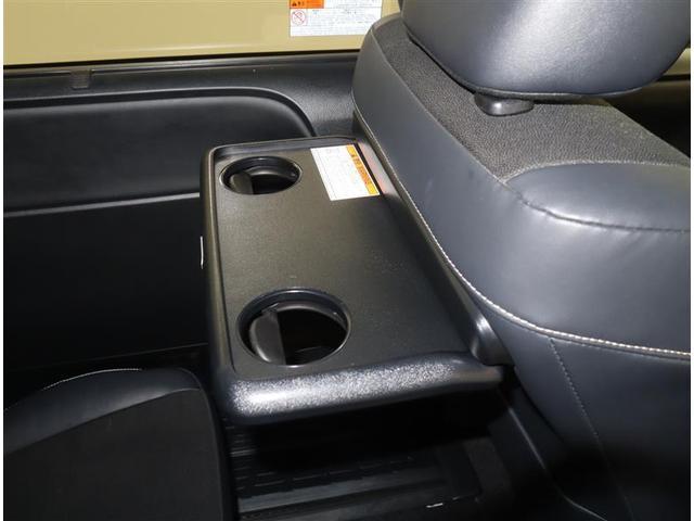 ノア ハイブリッドＳｉ　ダブルバイビー　フルセグ　メモリーナビ　ＤＶＤ再生　ミュージックプレイヤー接続可　後席モニター　バックカメラ　衝突被害軽減システム　ＥＴＣ　両側電動スライド　ＬＥＤヘッドランプ　乗車定員７人　３列シート　フルエアロ（15枚目）