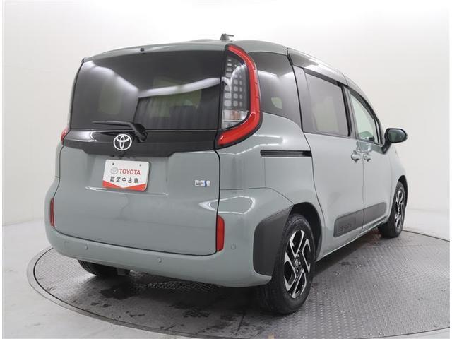 シエンタ ハイブリッドＺ　メモリーナビ　衝突軽減ブレーキ　バックカメラ　ドライブレコーダー　ＬＥＤライト　両側電動スライドドア　ＥＴＣ　ワンオーナー車　スマートキー　記録簿　アルミホイール　オートクルーズ（9枚目）