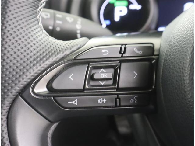 ヤリスクロス ハイブリッド　ＧＲスポーツ　衝突軽減ブレーキ　バックカメラ　ＥＴＣ　アルミホイール　スマートキー　ワンオーナー車　記録簿　ＬＥＤライト　全周囲カメラ　ドライブレコーダー　オートクルーズ（18枚目）