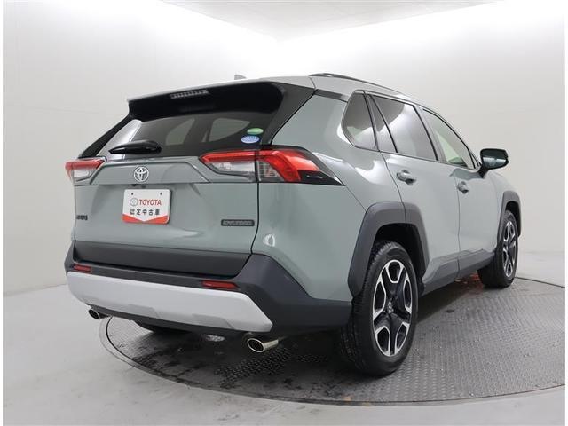 ＲＡＶ４ アドベンチャー　メモリーナビ　衝突軽減ブレーキ　ＬＥＤライト　バックカメラ　ＥＴＣ　ワンオーナー車　記録簿　パワーシート　４ＷＤ（9枚目）