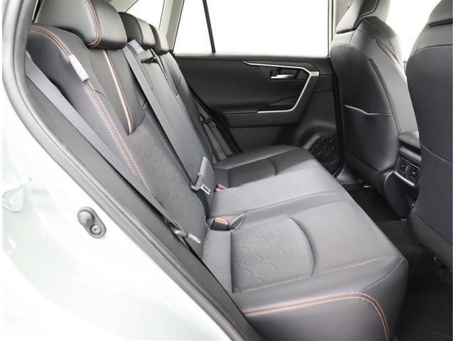 ＲＡＶ４ アドベンチャー　メモリーナビ　衝突軽減ブレーキ　ＬＥＤライト　バックカメラ　ＥＴＣ　ワンオーナー車　記録簿　パワーシート　４ＷＤ（12枚目）