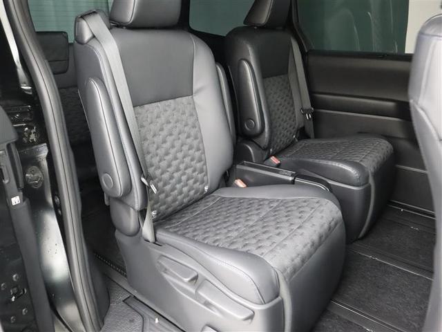 ヴォクシー ハイブリッドＳ－Ｚ　衝突軽減ブレーキ　１０インチディスプレーオーディオ　全周囲モニター　後席モニター　ワンオーナー車　アルミホイール　ＬＥＤライト　ブラインドスポットモニター　ＥＴＣ２．０　パワーバックドア　フイルム施工（12枚目）