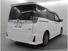 ������ư���饤�ɥɥ��ˤʤ�ޤ��� 4