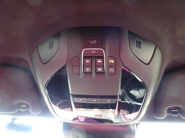 レヴァンテ グランスポーツ　サンルーフ　テレビ　ナビ　ドラレコ　正規輸入車（17枚目）