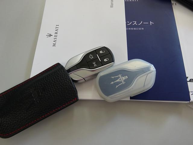 レヴァンテ グランスポーツ　サンルーフ　テレビ　ナビ　ドラレコ　正規輸入車（33枚目）