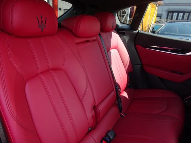 レヴァンテ グランスポーツ　サンルーフ　テレビ　ナビ　ドラレコ　正規輸入車（51枚目）