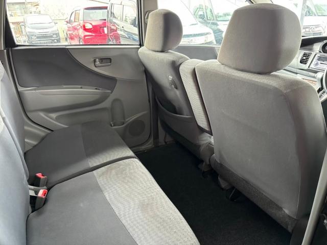 ムーヴ Ｘリミテッド　ＥＴＣ　ドラレコ前　アームレスト（10枚目）