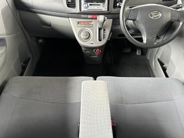 ムーヴ Ｘリミテッド　ＥＴＣ　ドラレコ前　アームレスト（18枚目）