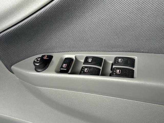 ムーヴ Ｘリミテッド　ＥＴＣ　ドラレコ前　アームレスト（21枚目）