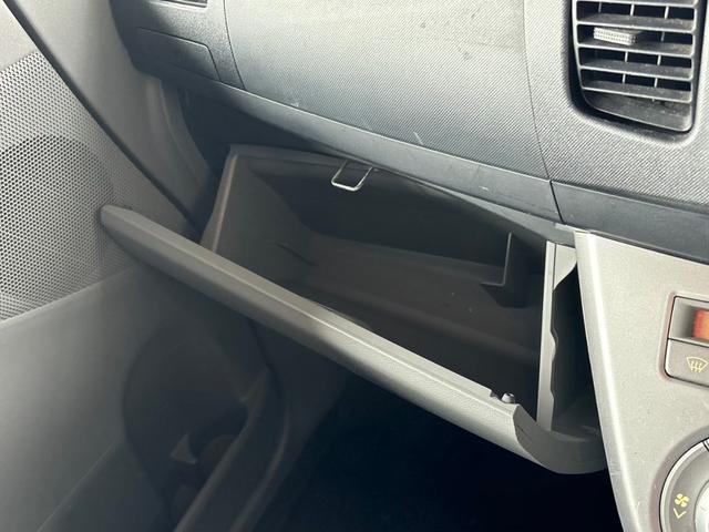 ムーヴ Ｘリミテッド　ＥＴＣ　ドラレコ前　アームレスト（27枚目）