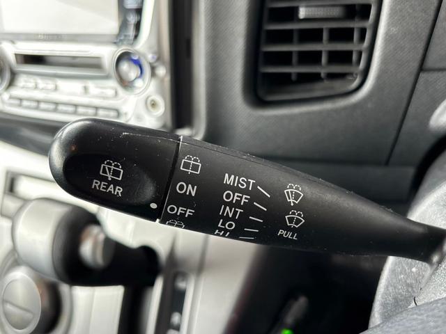 ムーヴ Ｘリミテッド　ＥＴＣ　ドラレコ前　アームレスト（29枚目）