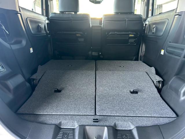 スペーシアカスタム ハイブリッドＸＳ　両側電動スライドドア　衝突被害軽減ブレーキ　コーナーセンサー　スマートキー　シートヒーター　アダクティブクルーズコントロール　アイドリングストップ　オットマン　ＬＥＤヘッドライト（5枚目）