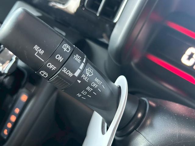 スペーシアカスタム ハイブリッドＸＳ　両側電動スライドドア　衝突被害軽減ブレーキ　コーナーセンサー　スマートキー　シートヒーター　アダクティブクルーズコントロール　アイドリングストップ　オットマン　ＬＥＤヘッドライト（41枚目）