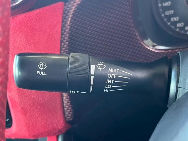 ８６ ＧＴ　１年保証付　６速ＭＴ　ＷＯＲＫエモーション１８アルミ　ＴＲＤエアロ　ＴＲＤマフラー　大型リアウィング　ナビ　フルセグＴＶ　Ｂｌｕｅｔｏｏｔｈ　スマートキー　ＥＴＣ（13枚目）