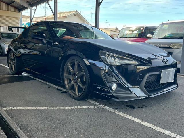 ８６ ＧＴ　１年保証付　６速ＭＴ　ＷＯＲＫエモーション１８アルミ　ＴＲＤエアロ　ＴＲＤマフラー　大型リアウィング　ナビ　フルセグＴＶ　Ｂｌｕｅｔｏｏｔｈ　スマートキー　ＥＴＣ（31枚目）