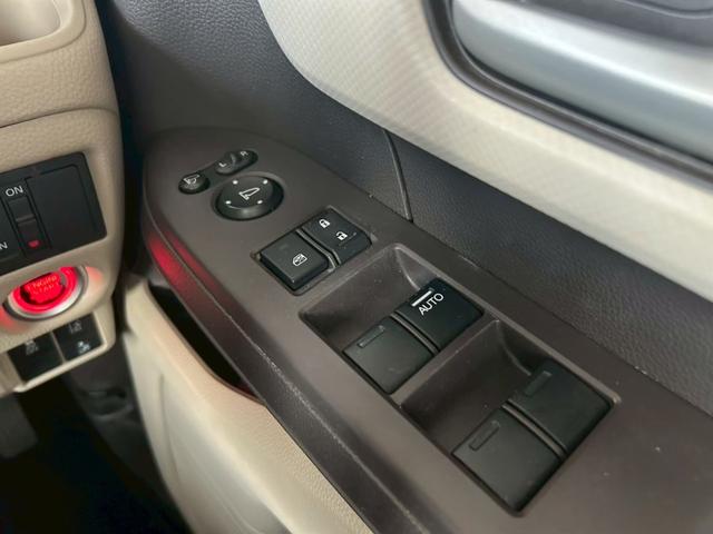 Ｎ－ＢＯＸ Ｇ・Ｌホンダセンシング　４ＷＤ　１年保証　ナビ　ＴＶ　バックカメラ　ＥＴＣ　左側電動スライドドア　前席シートヒーター　クルーズコントロール　スマートキー　プッシュスタート　電動格納ミラー（25枚目）