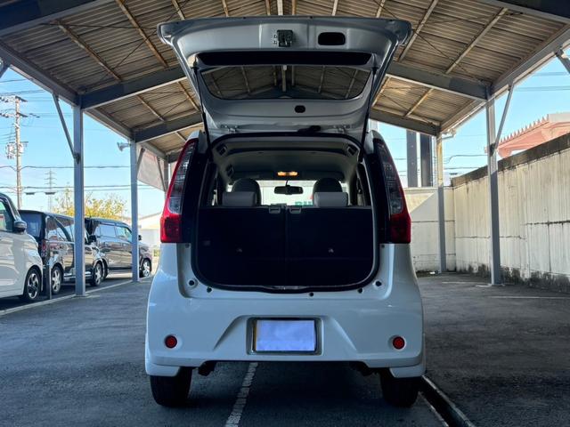 デイズ Ｘ　１年保証付　純正ナビ　ＴＶ　スマートキー　プッシュスタート　電動格納ミラー　ヘッドライトレベライザー　オートエアコン　ベンチシート（11枚目）