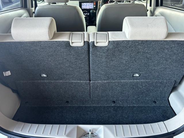 デイズ Ｘ　１年保証付　純正ナビ　ＴＶ　スマートキー　プッシュスタート　電動格納ミラー　ヘッドライトレベライザー　オートエアコン　ベンチシート（13枚目）