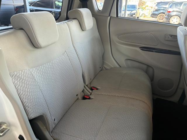 デイズ Ｘ　１年保証付　純正ナビ　ＴＶ　スマートキー　プッシュスタート　電動格納ミラー　ヘッドライトレベライザー　オートエアコン　ベンチシート（23枚目）
