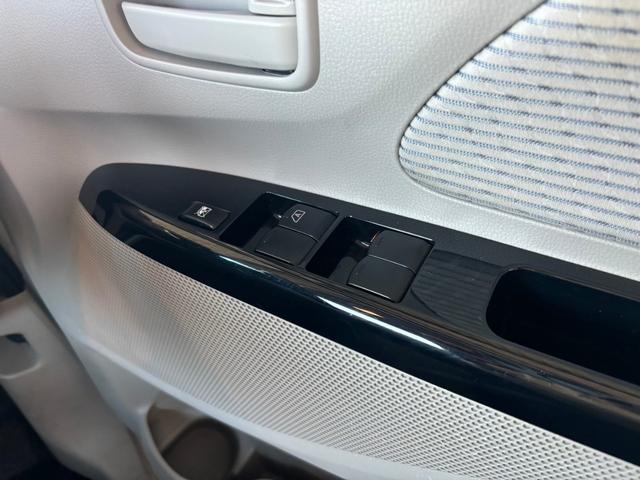 デイズ Ｘ　１年保証付　純正ナビ　ＴＶ　スマートキー　プッシュスタート　電動格納ミラー　ヘッドライトレベライザー　オートエアコン　ベンチシート（26枚目）