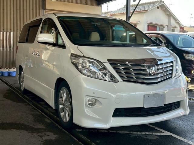 アルファード ２４０Ｓ　リミテッド　１年保証付　両側パワスラ　ＥＴＣ　ドラレコ　リアＴＶ　メモリーナビ　スマートキー　プッシュスタート　オートエアコン　Ｂｌｕｅｔｏｏｔｈ接続　電動格納ミラー　パワーウインドウ（3枚目）