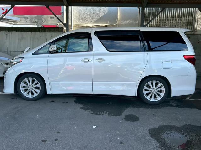 アルファード ２４０Ｓ　リミテッド　１年保証付　両側パワスラ　ＥＴＣ　ドラレコ　リアＴＶ　メモリーナビ　スマートキー　プッシュスタート　オートエアコン　Ｂｌｕｅｔｏｏｔｈ接続　電動格納ミラー　パワーウインドウ（7枚目）