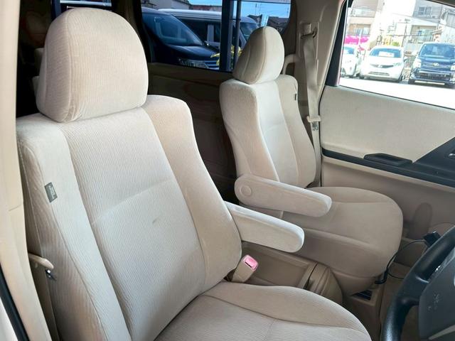 アルファード ２４０Ｓ　リミテッド　１年保証付　両側パワスラ　ＥＴＣ　ドラレコ　リアＴＶ　メモリーナビ　スマートキー　プッシュスタート　オートエアコン　Ｂｌｕｅｔｏｏｔｈ接続　電動格納ミラー　パワーウインドウ（10枚目）