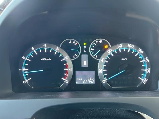 アルファード ２４０Ｓ　リミテッド　１年保証付　両側パワスラ　ＥＴＣ　ドラレコ　リアＴＶ　メモリーナビ　スマートキー　プッシュスタート　オートエアコン　Ｂｌｕｅｔｏｏｔｈ接続　電動格納ミラー　パワーウインドウ（19枚目）