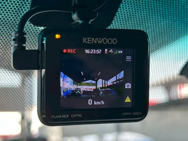 アルファード ２４０Ｓ　リミテッド　１年保証付　両側パワスラ　ＥＴＣ　ドラレコ　リアＴＶ　メモリーナビ　スマートキー　プッシュスタート　オートエアコン　Ｂｌｕｅｔｏｏｔｈ接続　電動格納ミラー　パワーウインドウ（46枚目）