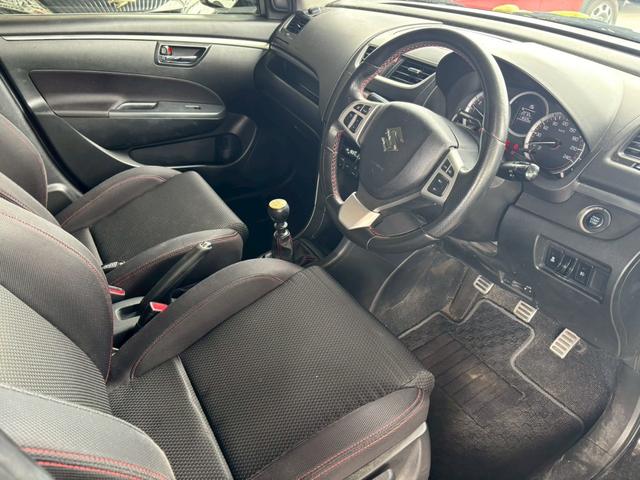 スイフトスポーツ ベースグレード　ＭＳＥカーボンＧＴウイング　ＭＳＥマッドフラップ　社外ナビ　ＥＴＣ　６ＭＴ　社外ホイール（15枚目）