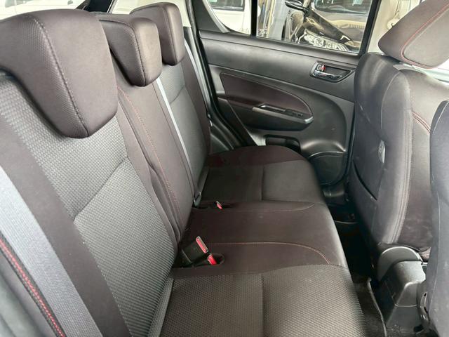 スイフトスポーツ ベースグレード　ＭＳＥカーボンＧＴウイング　ＭＳＥマッドフラップ　社外ナビ　ＥＴＣ　６ＭＴ　社外ホイール（20枚目）